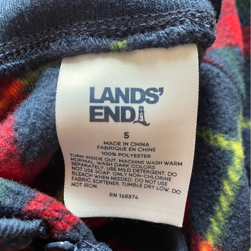 Lands' End Kids Footed Fleece Sleeper in Red Dark Navy Plaid size 5T - Picture 7 of 7